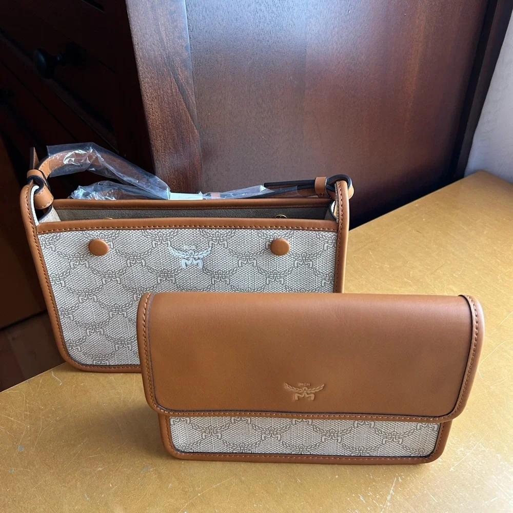 MCM Himmel LTS Crossbody SML 19 - Picture 3 of 14